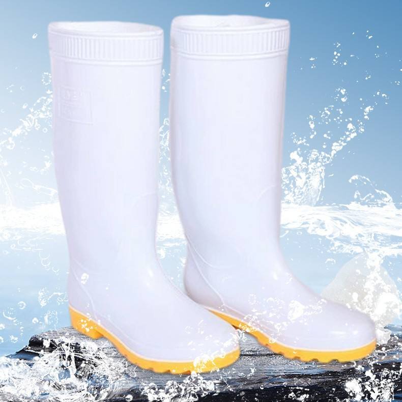 PVC-Regenstiefel vs. Gummiregenstiefel: Welches Material entspricht Ihren Anforderungen?